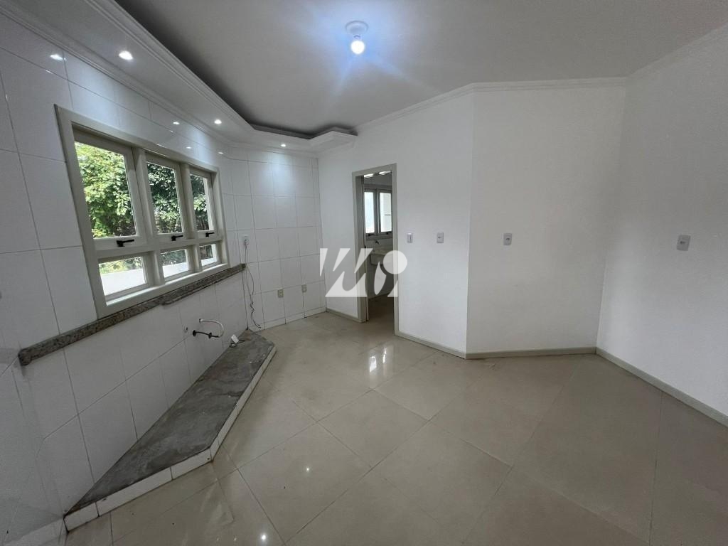 Casa em Pedra Branca, Palhoça. 4 quartos, 250m². Imagem 7 de 27